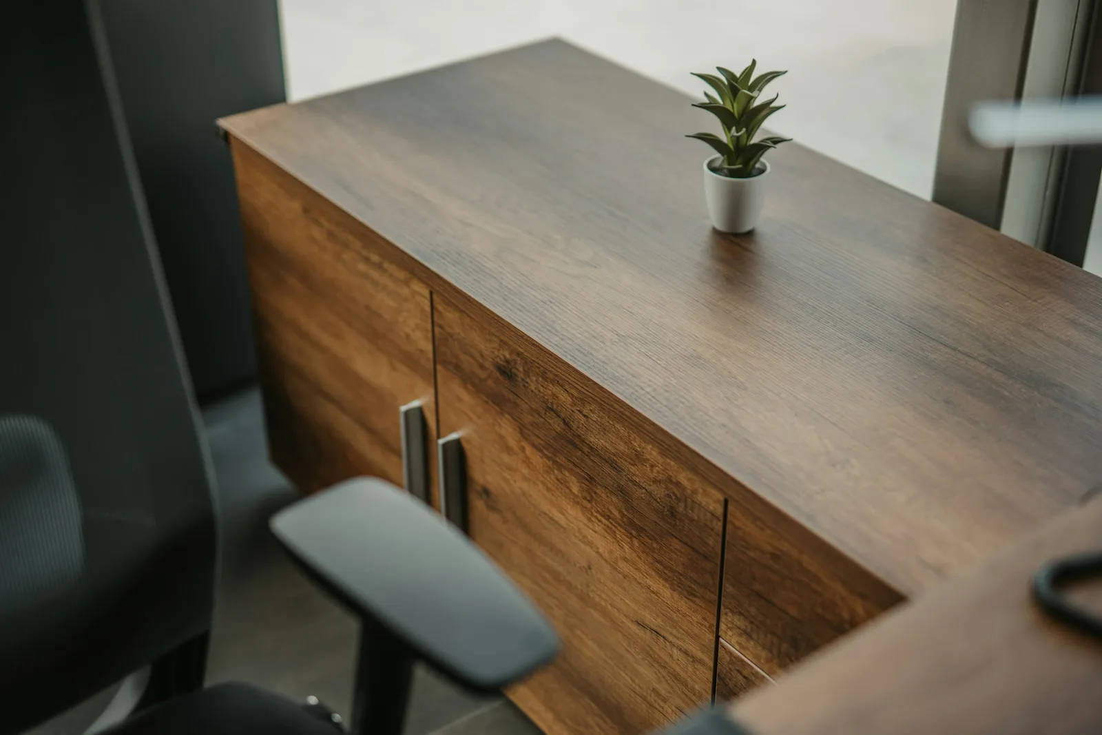 Rehan Sideboard